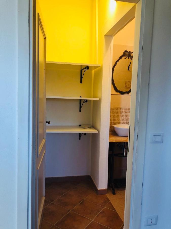 Holiday House Cuordinatura Apartment มนโตโปลิอินวัลดาร์โน ภายนอก รูปภาพ