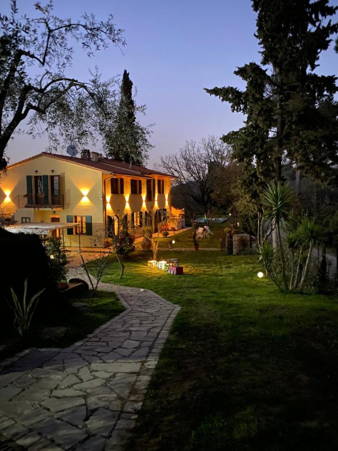 Holiday House Cuordinatura Apartment มนโตโปลิอินวัลดาร์โน ภายนอก รูปภาพ