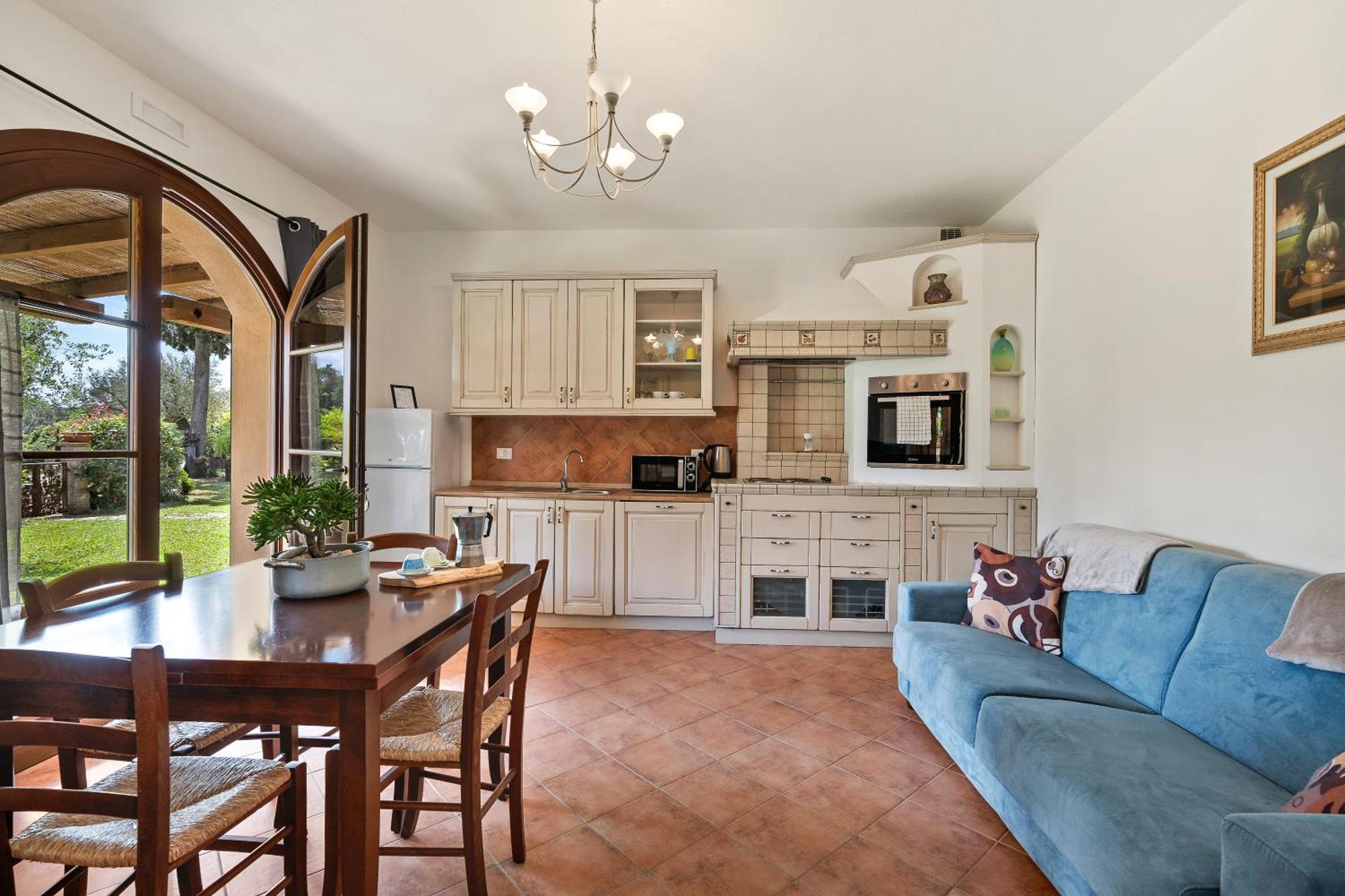 Holiday House Cuordinatura Apartment มนโตโปลิอินวัลดาร์โน ภายนอก รูปภาพ