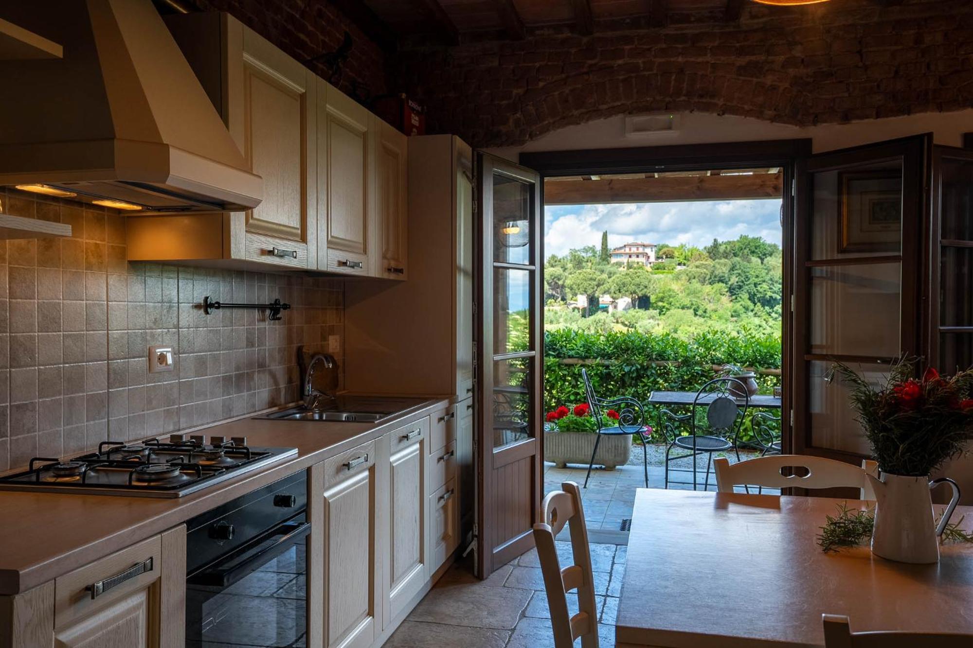 Holiday House Cuordinatura Apartment มนโตโปลิอินวัลดาร์โน ภายนอก รูปภาพ