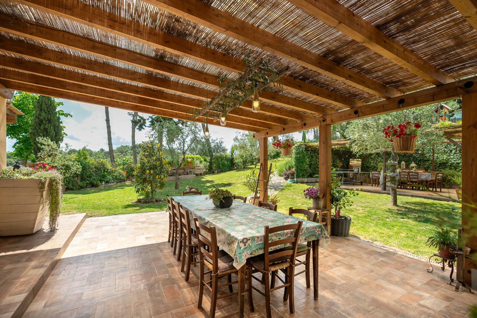 Holiday House Cuordinatura Apartment มนโตโปลิอินวัลดาร์โน ภายนอก รูปภาพ