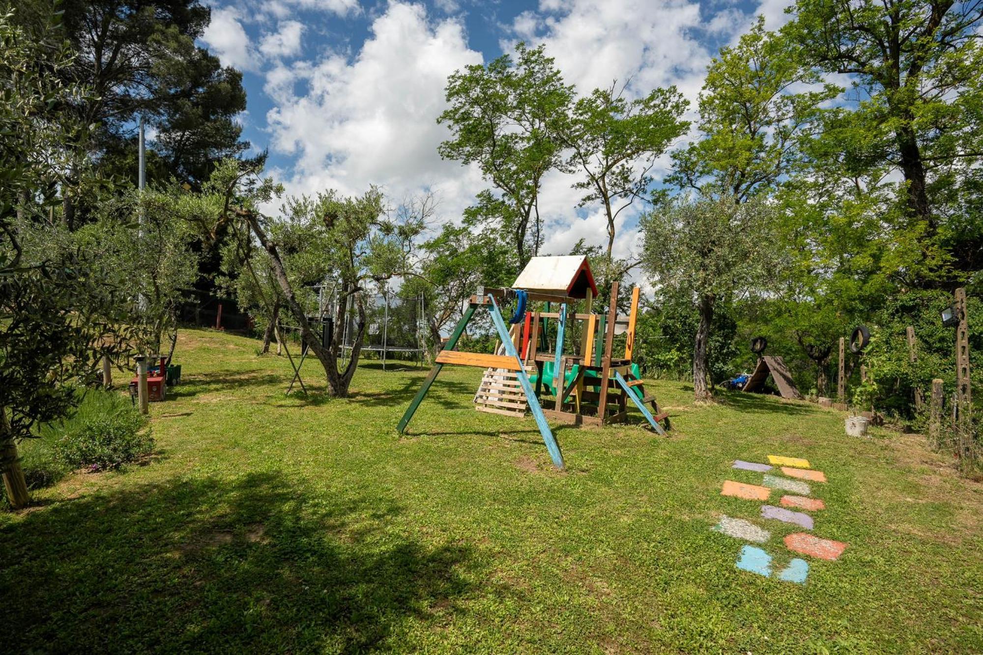 Holiday House Cuordinatura Apartment มนโตโปลิอินวัลดาร์โน ภายนอก รูปภาพ